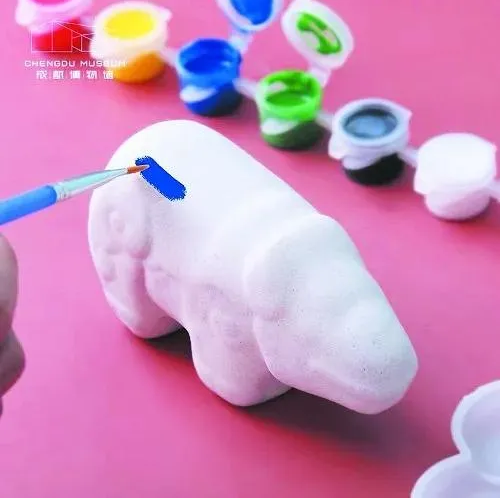 成博以石犀為原型，開發(fā)了一系列文創(chuàng)產(chǎn)品